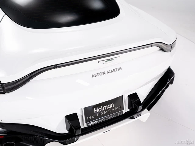 2020 ASTON MARTIN Vantage 8
