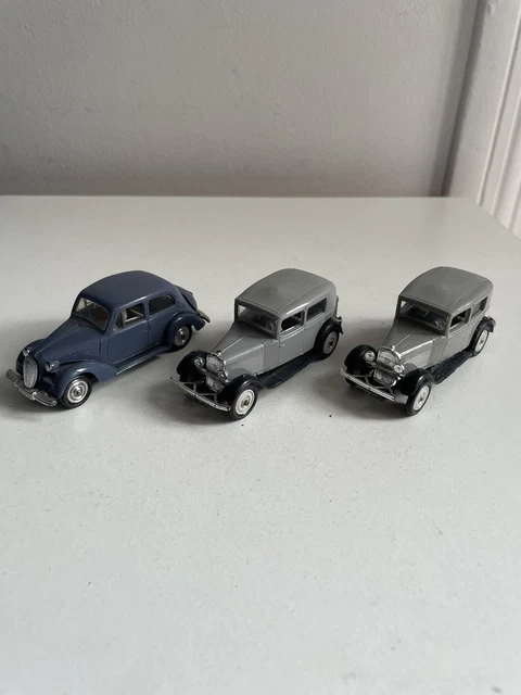 Modèle Réduit Peugeot 202 Au 1/43 – Camion Vintage Norev