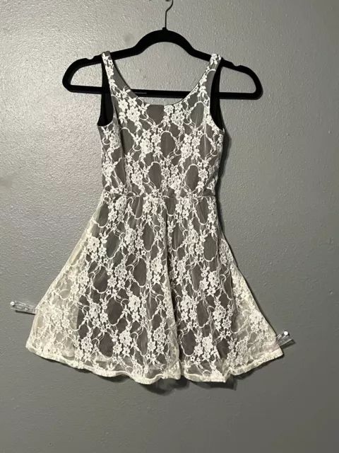 Un Deux Trois Girls Lace Overlay Party Dress Size 12