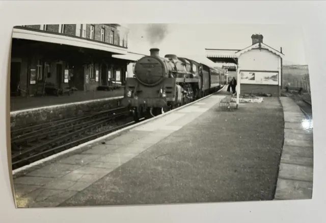 Br Railway Locomotive Photograph - Builth Road High Level  Station   -  A978