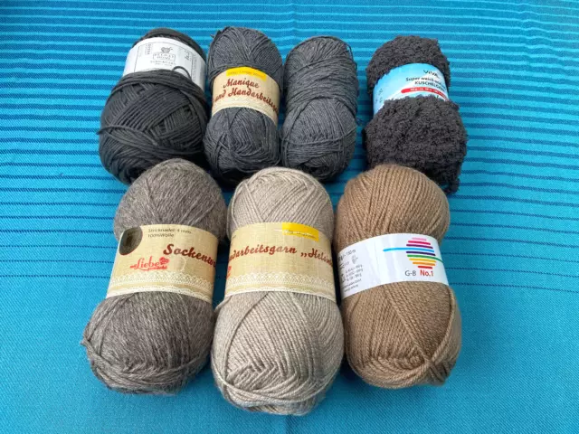 Konvolut Handarbeitsgarn 600 g, grau, taupe, braun, für Nadeln 4-5