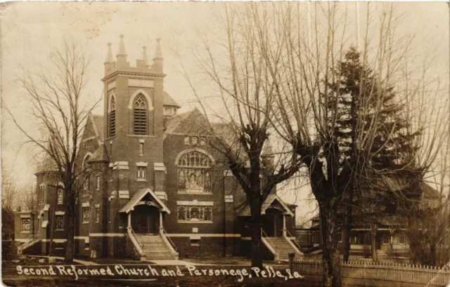 PC CPA US, IA, PELLA, SECOND REFORMED CHURCH, REAL PHOTO POSTCARD (b6409)