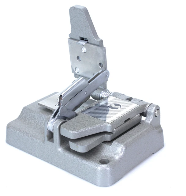 Marguet Ancienne Colleuse Super 8 (Réf#F-340)