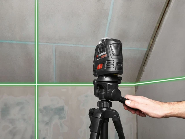 Niveau Laser Croix Parkside Performance PKLLP 360° – Avec Trépied Et Batterie