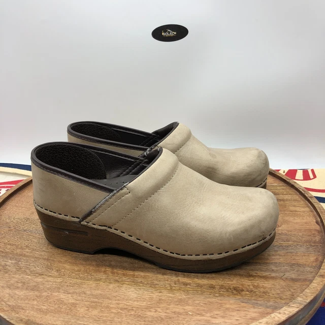 Dansko Womens Professional Clogs Beige Leather Slip On Shoes Size 38 US 7.5-8