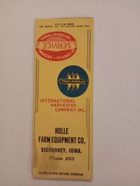 Holle Farm Equipment Co Sigourney Iowa Bobtail Matchcover Lot 19