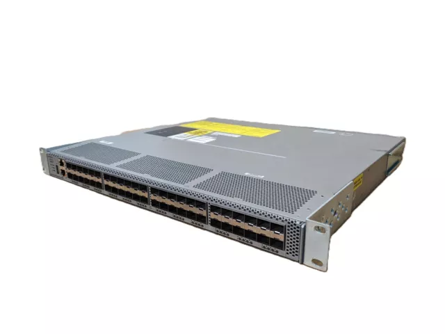 Cisco DS-C9148S-K9 16G Multilayer Fabric Switch 12-Active Ports