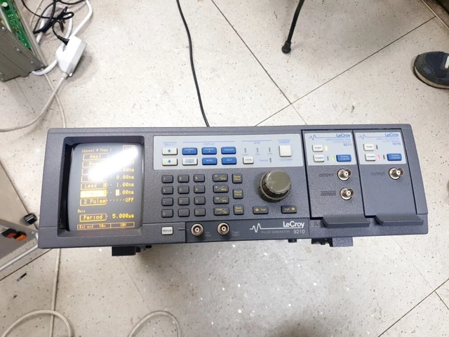 LeCroy 9210 Pulse Generator, 300MHz with Module 9211 & 9215