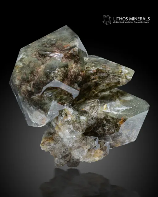 Minéraux - Cluster De Quartz Hyalin Avec Lodolite - Brésil