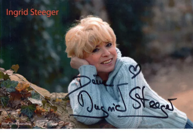 Ingrid Steeger+ - original signierte frühe Autogrammkarte -1-