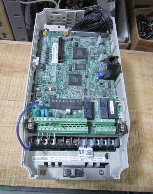 Yaskawa CIMR-E7U42P2