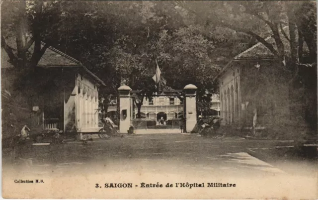 CPA AK Saigon Entrance of the Military Hospital VIETNAM-INDOCHINA (11055)