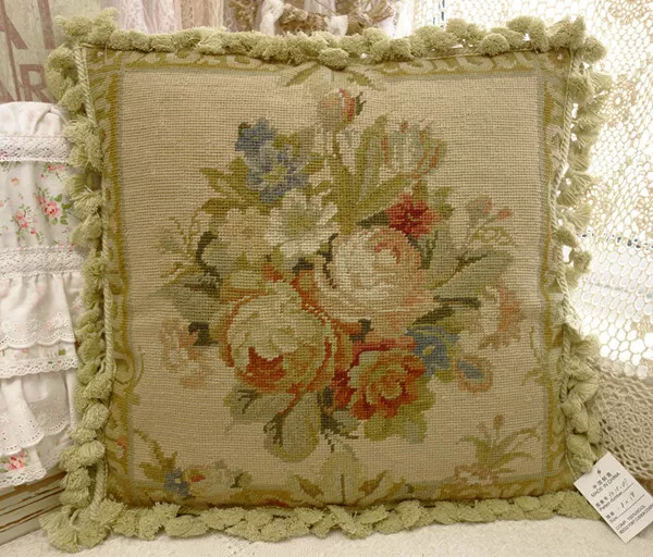 18"Shabby Chic Beautiful Buds & Blooming Floral Bouquet Needlepoint Pillow Cover