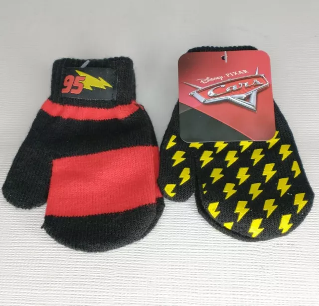 Disney Pixar Cars Lightning McQueen Boys Ages 2-4 Mittens 2 Pack New.