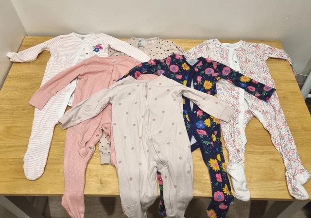 Baby Girl sleepsuit Bundle 9-18 months - H&M / F+F
