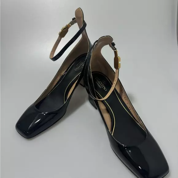 Valentino Garavani Tan-Go 60mm Patent-Leather Pumps Black Women’s EU 40/US 10