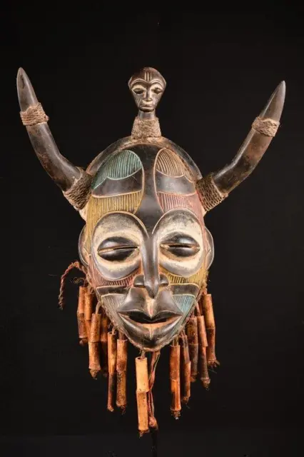 20219 An Authentic African Chokwe King Mask DR Congo