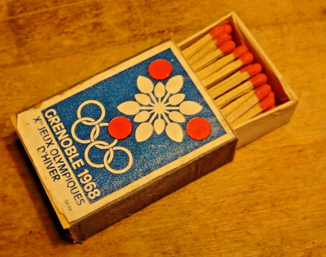 Paquets cigarettes allumettes Jeux Olympiques 1964 et 1968 (D'occasion
