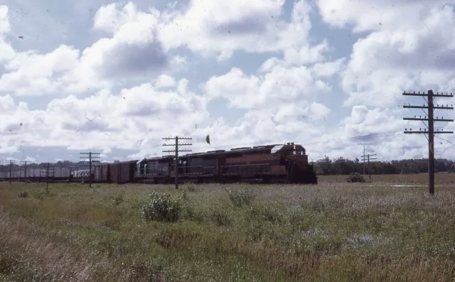 BN BURLINGTON NORTHERN Railroad Train Locomotive Original Photo Slide