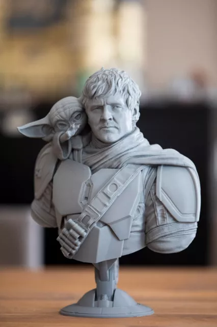 Mandalorian Bust / 3d printed/ Din Djarin / Grogu / Baby Yoda / Star Wars