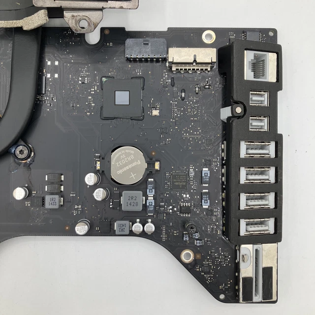 Apple iMac 21.5" A1418 Late 2013 Logic Board NVIDIA 750M 1GB 820-3588-A 3