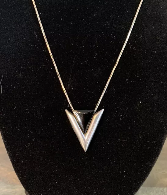 Sterling Silver Necklace Black Stone Triangle Pendant Stamped 925 SHG Modernist