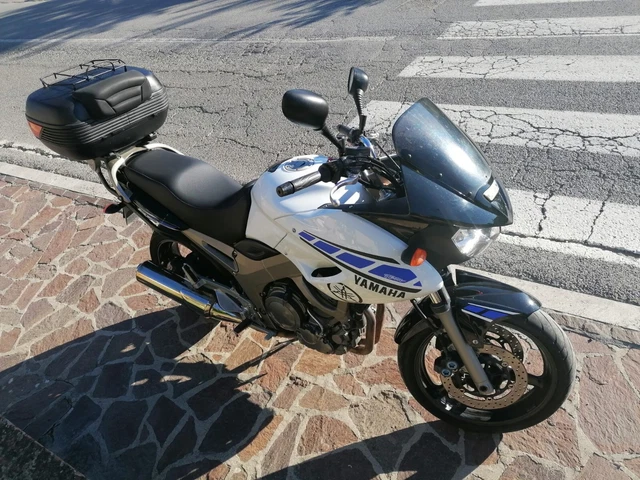 yamaha tdm 900 livrea Anniversary