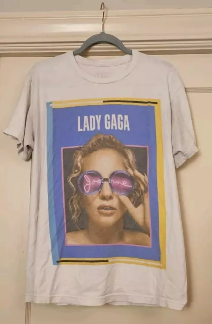 LADY GAGA Joanne World Tour Cities Concert T-Shirt Size XL