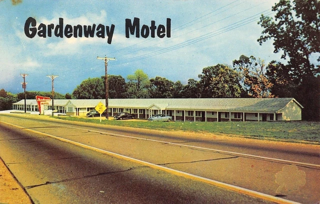 Villa Ridge-Grey's Summit Missouri~Gardenway Motel on Route 66~Postcard c1964