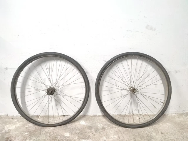 parti républicain barrière soudainement jante velo ancien fenêtre Ours pommette parti républicain barrière soudainement jante velo ancien fenêtre Ours pommette