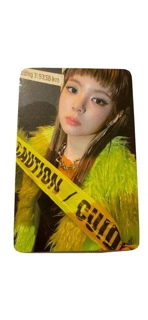 KPOP ITZY OFFICIAL Guess Who Album Mafia In The Morning Lia Photocard