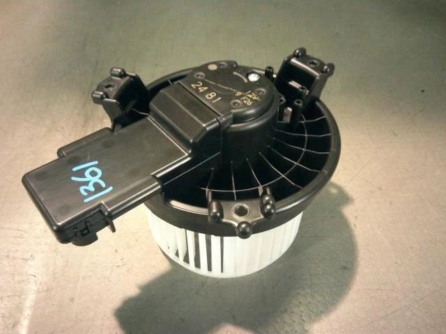 SUZUKI Alto 2022 5AA-HA97S Motore soffiatore 7415059S20 [usato] [PA85947868]