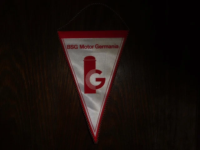 FUSSBALL WIMPEL DDR BSG Motor Germania Karl-Marx-Stadt 22x15cm EUR 12,99 - DE