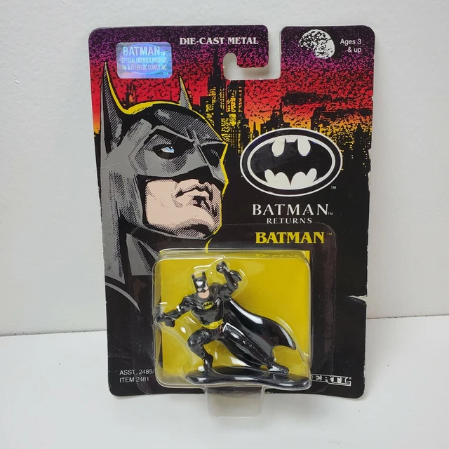 DC BATMAN RETURNS Movie (1992) Ertl DieCast Metal Figure FLAW 5.94