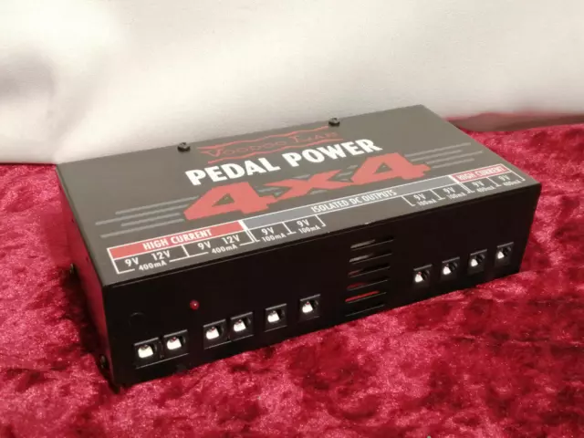 Voodoo Lab - Pedal Power 4x4 8 Output power Supply Pre-Owned Good Condition