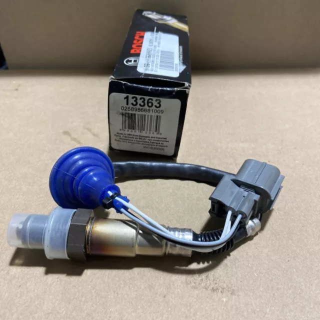 Oxygen Sensor-Engineered Bosch 13363 auc