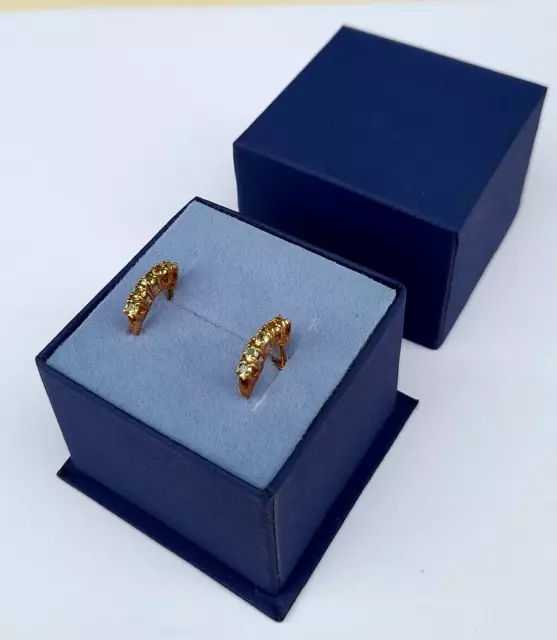 9 ct gold Art Deco Earring,Tsavorite ,1.3gr,13mm long,for pierced ears