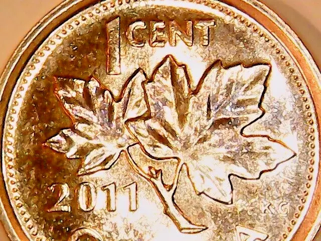 2011 Canada Cent BU Red Non-Magnetic RCM Logo Queen Elizabeth II Canadian Penny