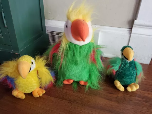 3 Fiesta Parrot Macaw Bird Blue Green Red Yellow Plush Stuffed Toy Vintage