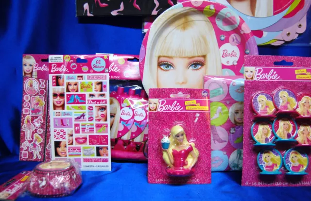 Barbie All Doll'd Up Fiesta Set # 17 Mesa Banner Platos Serpientes Vela Muñeca 3