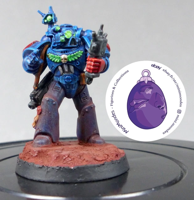 Warhammer 40k - Space Marine Primaris Lieutenant With Power Sword pour