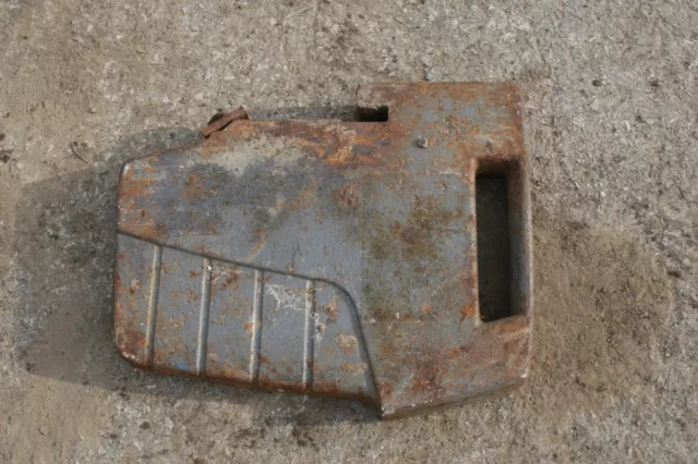 Tractor Suitcase Weight 37 lbs