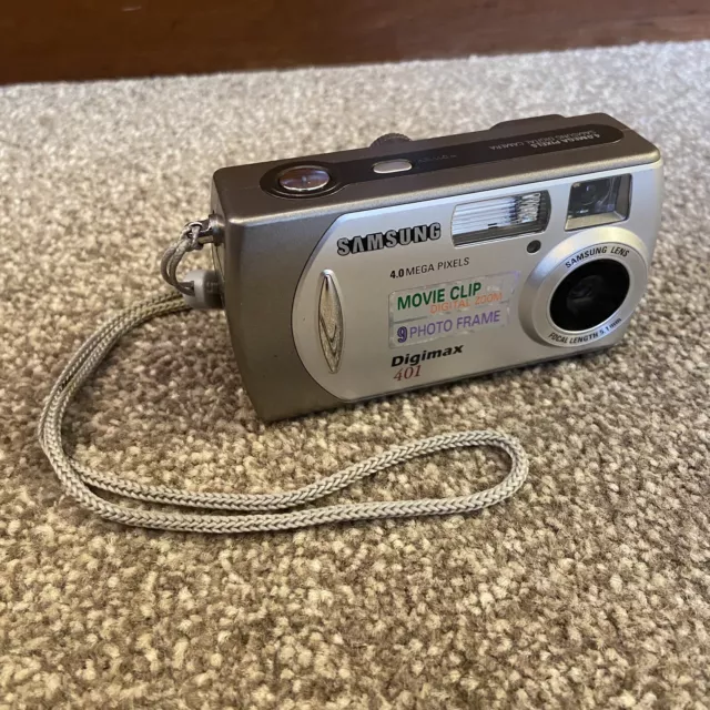 Samsung Digimax 401 4MP Compact Digital Camera Only Silver Tested & Working