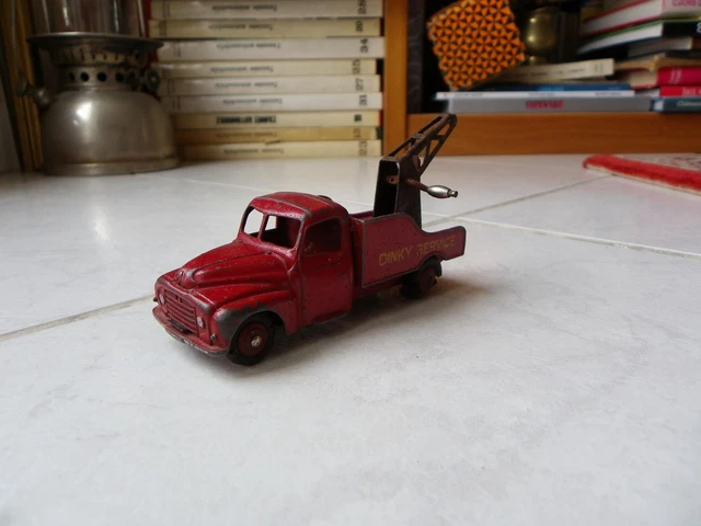 Camion Dépanneuse Citroën U23 Verte 1:43 Dinky Toys - édition Limitée