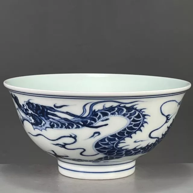 Qing Dynasty Kangxi year blue and white porcelain dragon pattern tea cup bowl