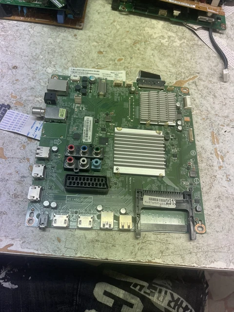 PLATINE MÈRE PHILIPS 46PFL4208H/12 Réf; 715G5713 MOF 000 005N EUR 75,00   FR