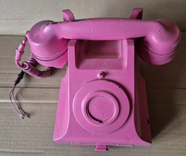 GPO 332CB BAKELITE Telephone Dated 1957 Badly Sprayed Pink Spares