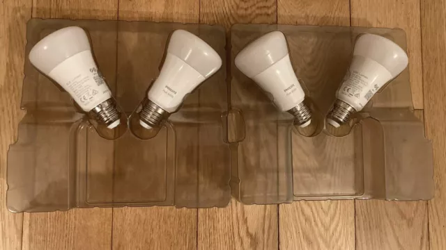 4 x philips hue e27  Screw white bulbs