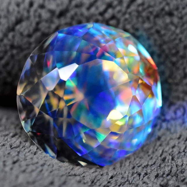 70+ ct opale mystique multicolore coupe ronde argent allemand solitaire