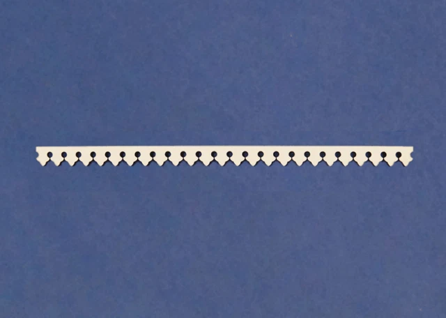 Dollhouse Miniature 1:24 Scale Victorian Running Trim